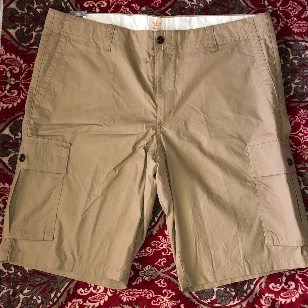 Docker’s shorts.